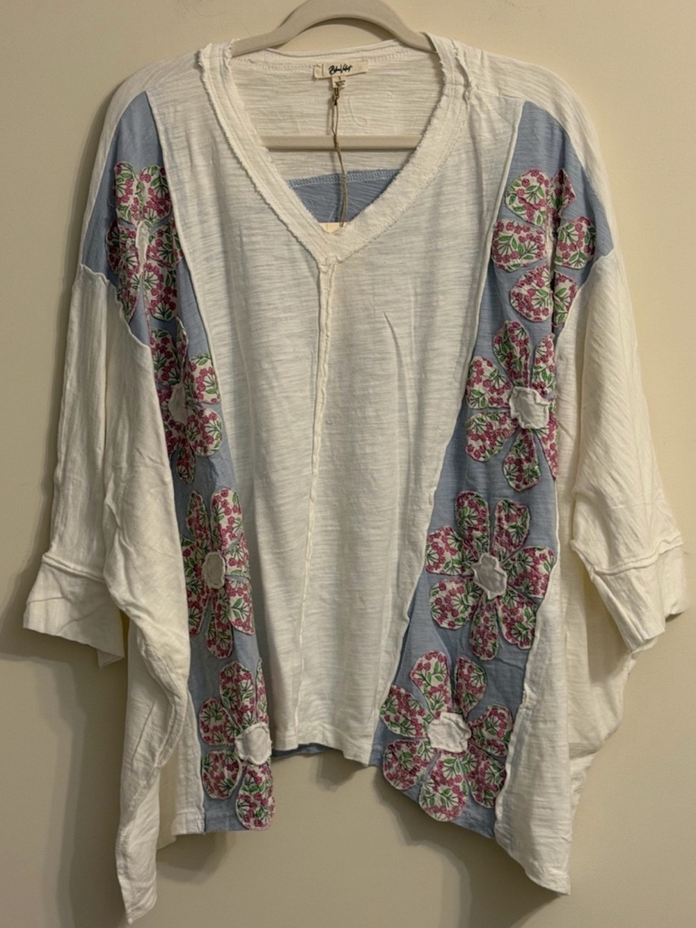 Women’s Floral Patchwork Boho Oversized Poncho/ V-Neck top- BlueVelvet- NWT - Picture 3 of 10